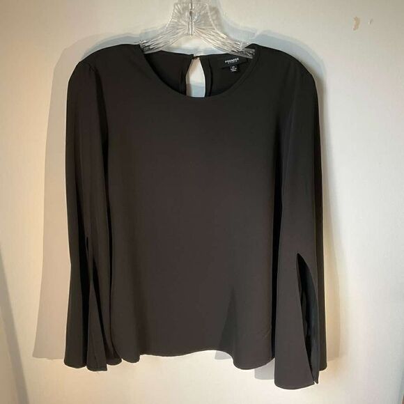 Premise Split Angel Sleeve Blouse, XS, Black - Picture 9 of 15